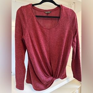 Evereve Peyton Jensen Maroon Twist Front Top S